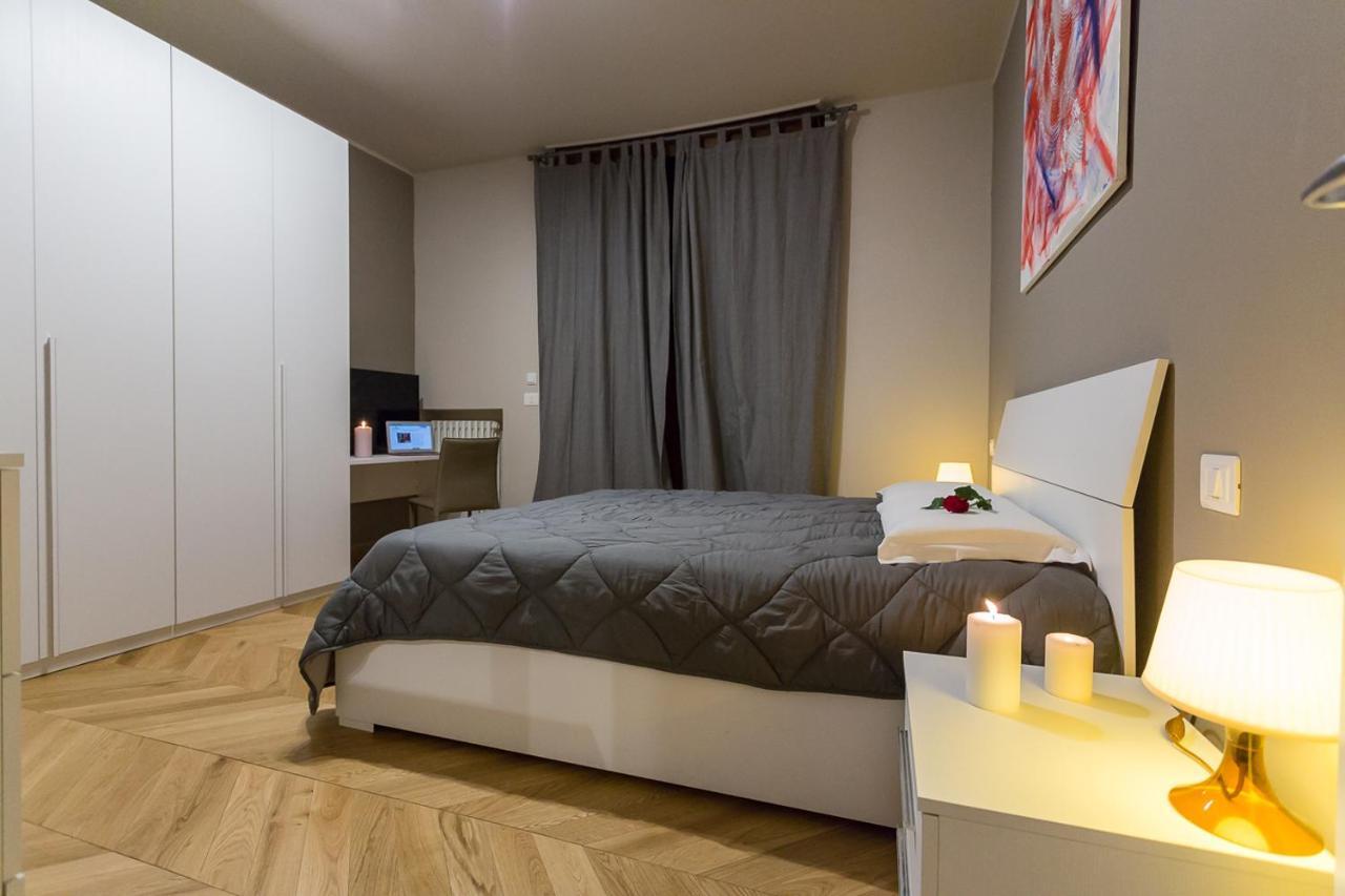 Hh Hermoso Housing Alessandria Bagian luar foto
