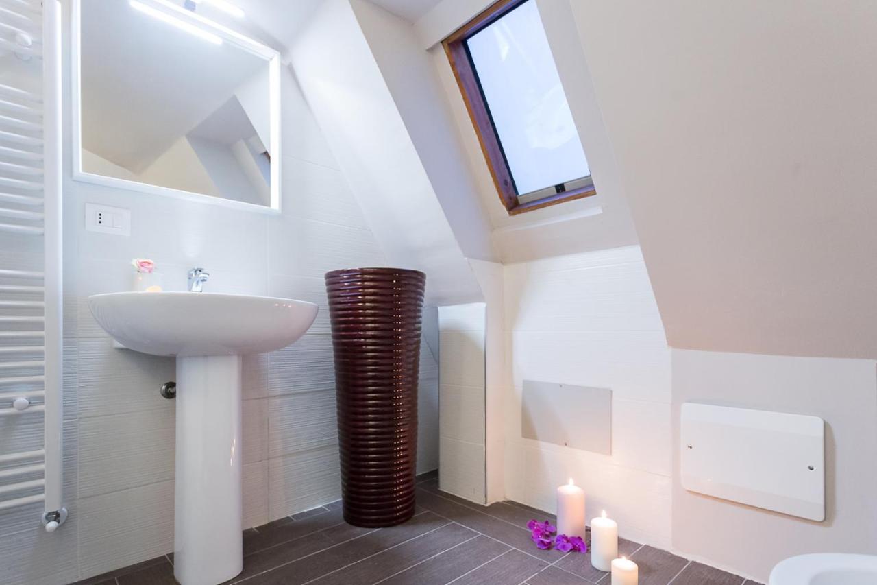 Hh Hermoso Housing Alessandria Bagian luar foto