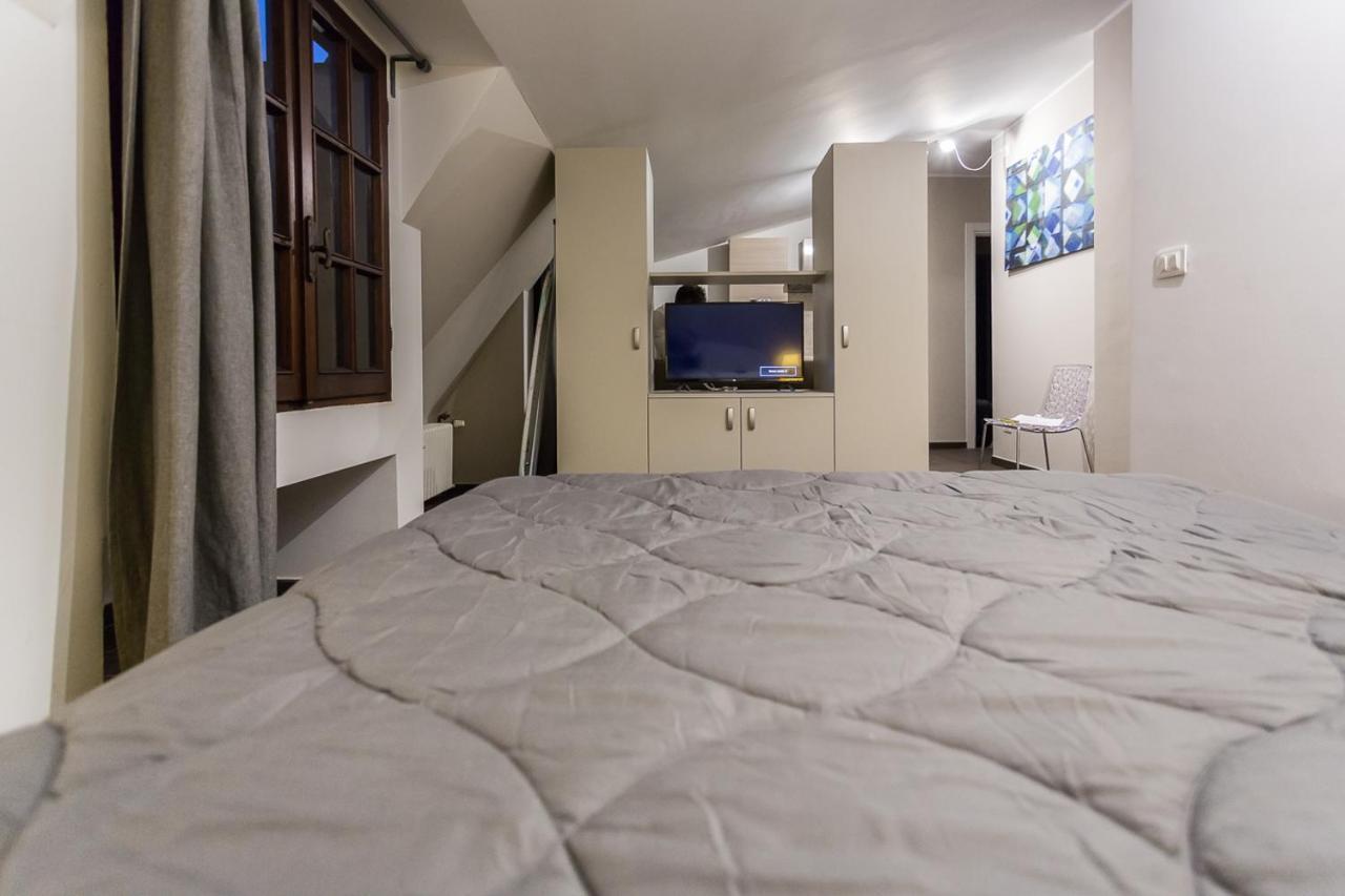 Hh Hermoso Housing Alessandria Bagian luar foto