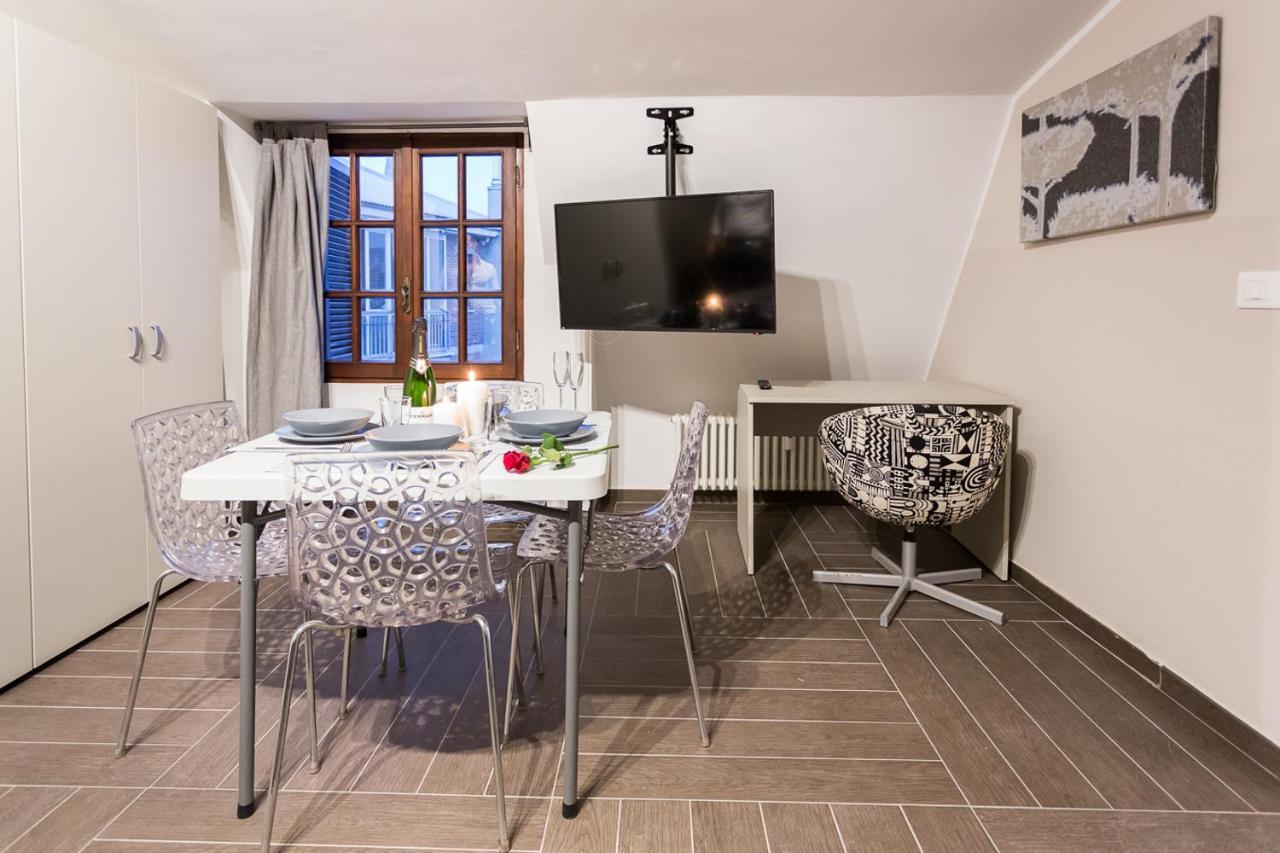 Hh Hermoso Housing Alessandria Bagian luar foto