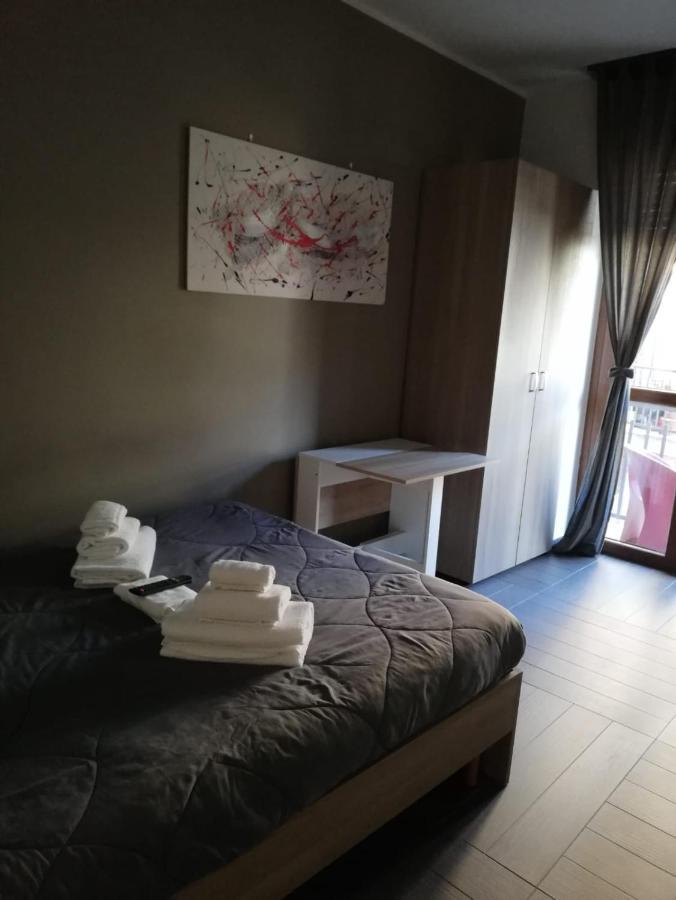 Hh Hermoso Housing Alessandria Bagian luar foto