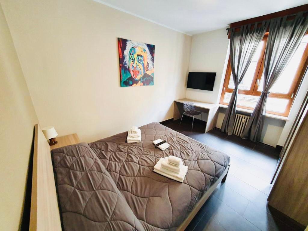 Hh Hermoso Housing Alessandria Bagian luar foto