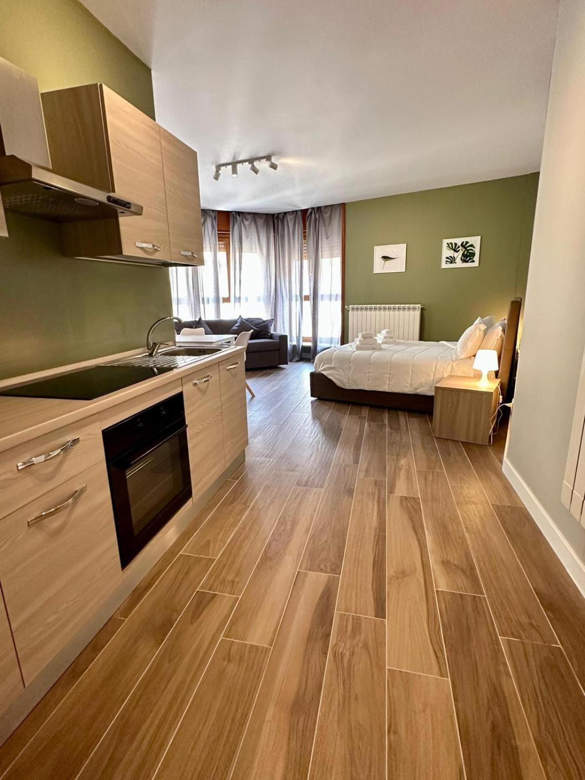 Hh Hermoso Housing Alessandria Bagian luar foto